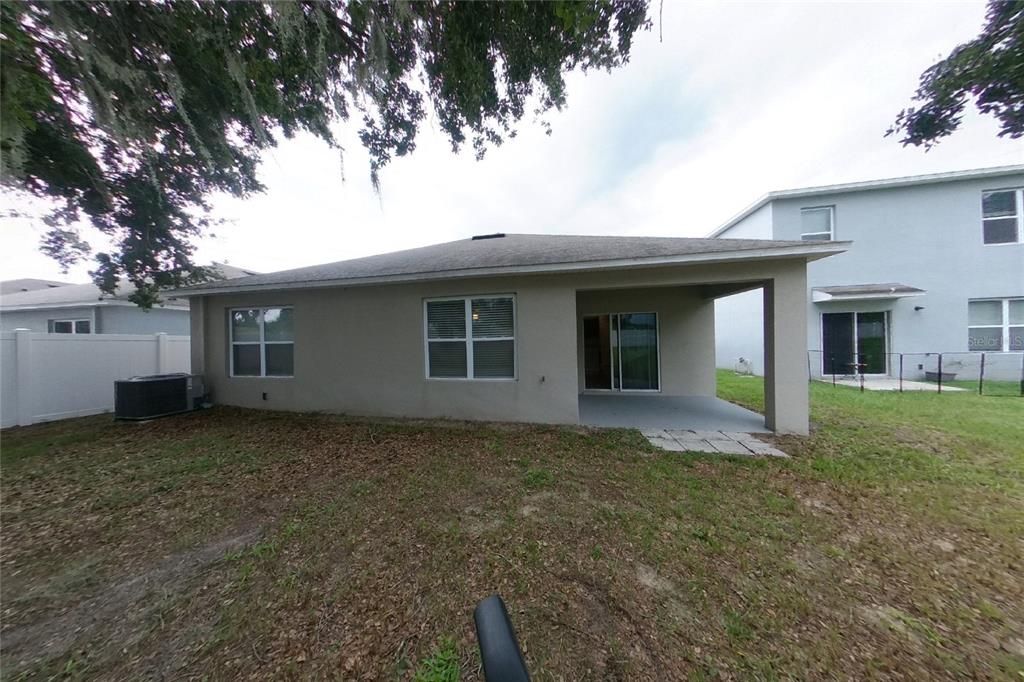 Active With Contract: $2,069 (4 beds, 2 baths, 1867 Square Feet)