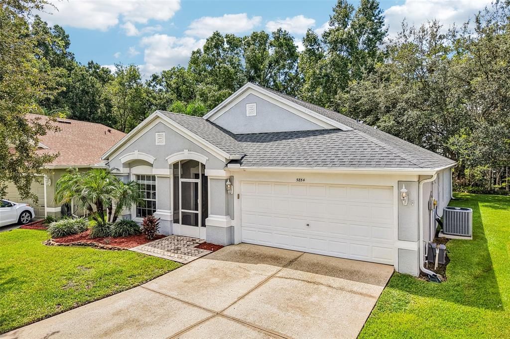 For Sale: $399,999 (4 beds, 2 baths, 1956 Square Feet)