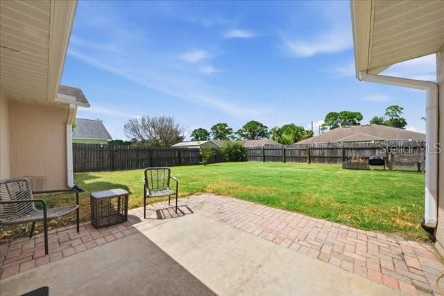 En Venta: $350,000 (5 camas, 2 baños, 1643 Pies cuadrados)