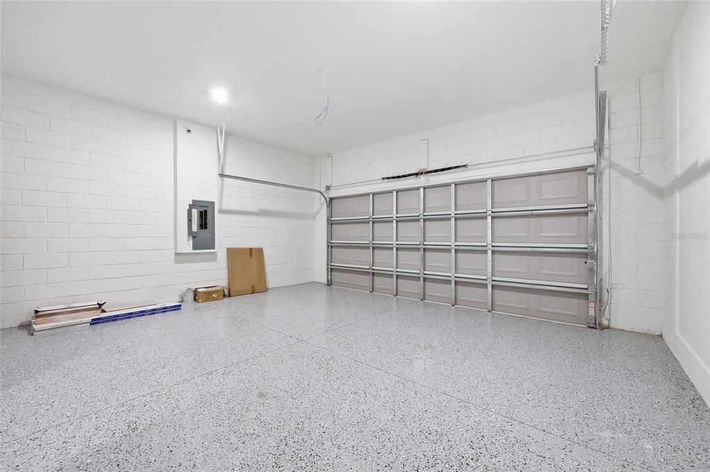 На продажу: $349,900 (4 спален, 3 ванн, 1802 Квадратных фут)