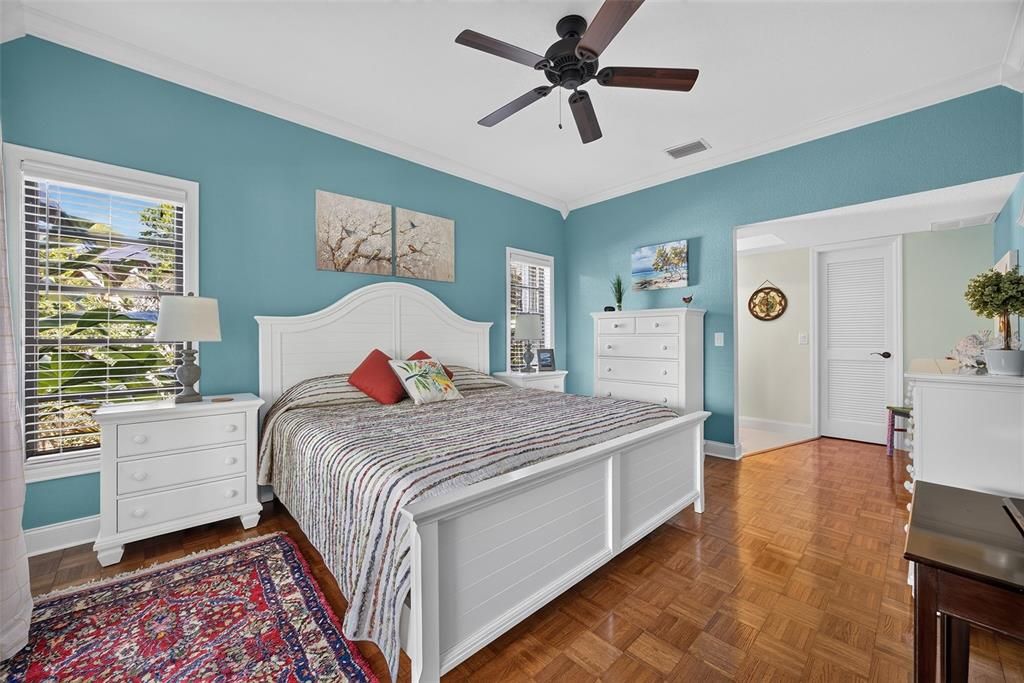 Active With Contract: $599,900 (3 beds, 2 baths, 2570 Square Feet)