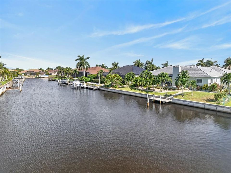 Active With Contract: $599,900 (3 beds, 2 baths, 2570 Square Feet)