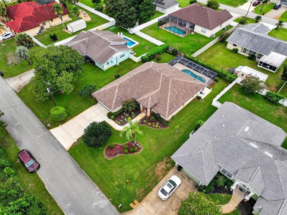 For Sale: $399,000 (3 beds, 3 baths, 1962 Square Feet)