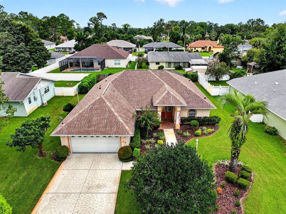 For Sale: $399,000 (3 beds, 3 baths, 1962 Square Feet)