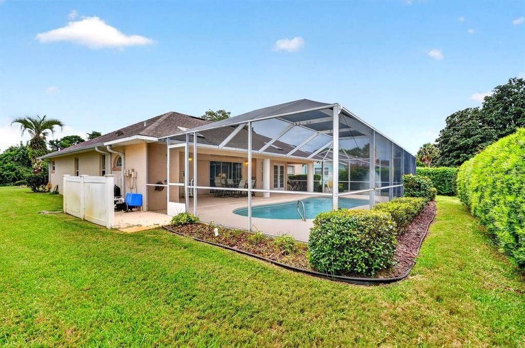For Sale: $399,000 (3 beds, 3 baths, 1962 Square Feet)