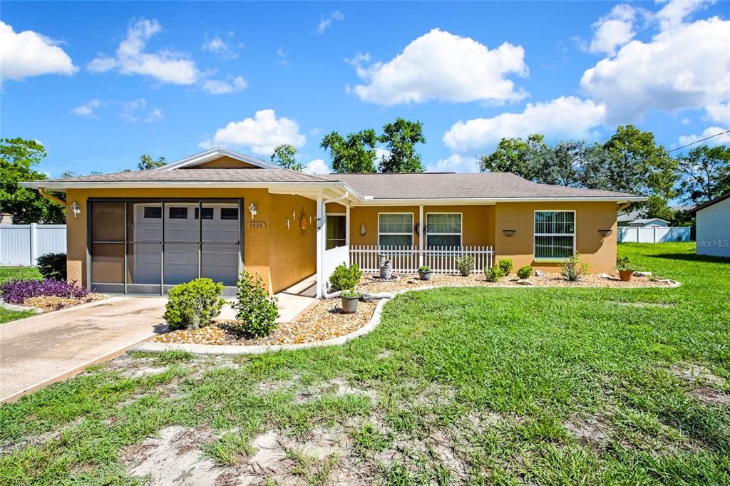 For Sale: $275,000 (2 beds, 2 baths, 1400 Square Feet)