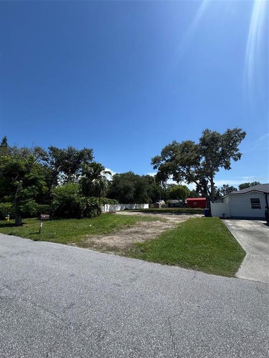 For Sale: $375,000 (0.20 acres)