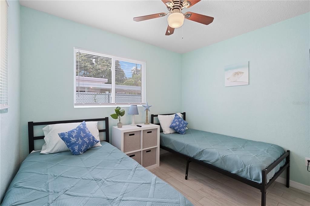For Rent: $3,200 (3 beds, 2 baths, 901 Square Feet)