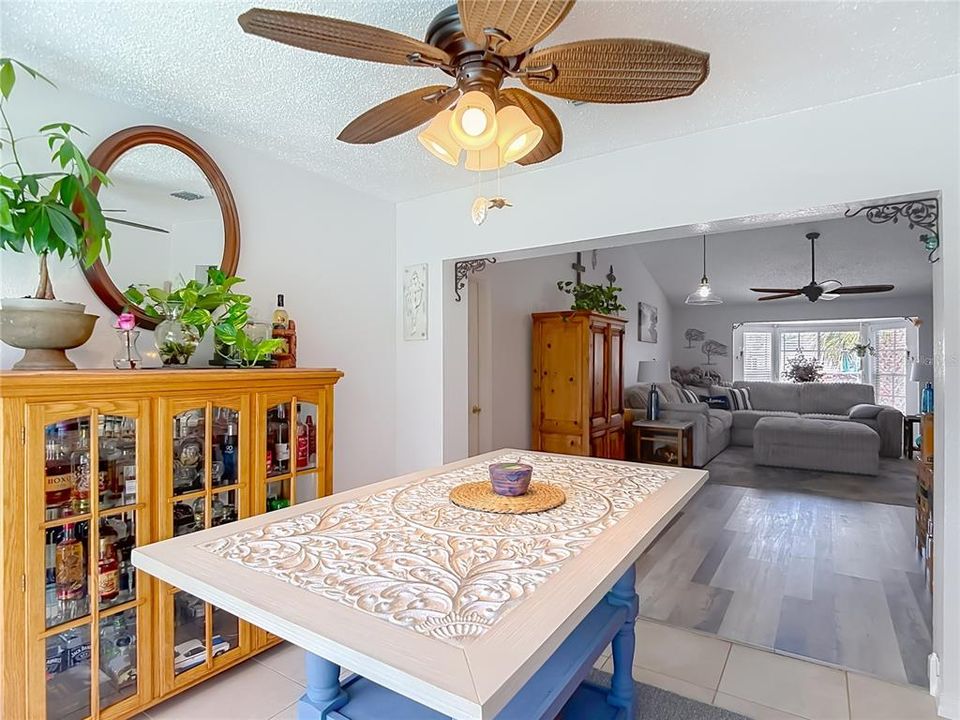 For Sale: $450,000 (3 beds, 2 baths, 1796 Square Feet)