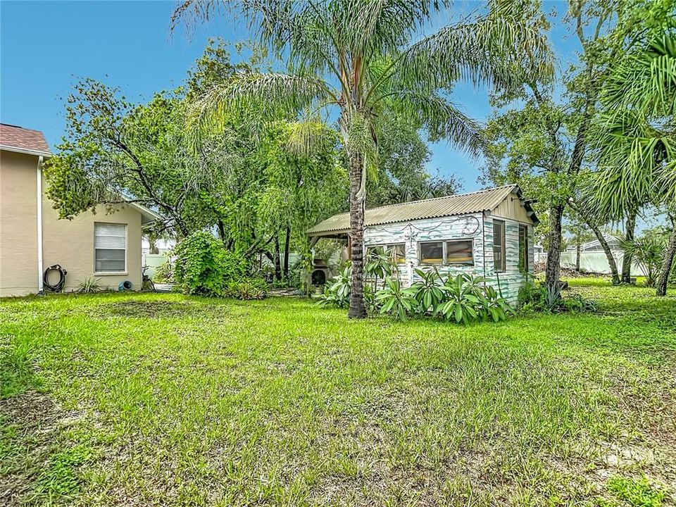 For Sale: $450,000 (3 beds, 2 baths, 1796 Square Feet)
