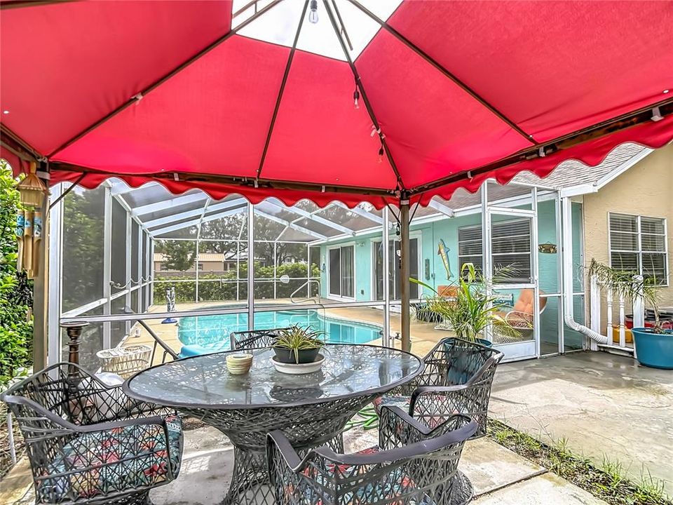 For Sale: $450,000 (3 beds, 2 baths, 1796 Square Feet)