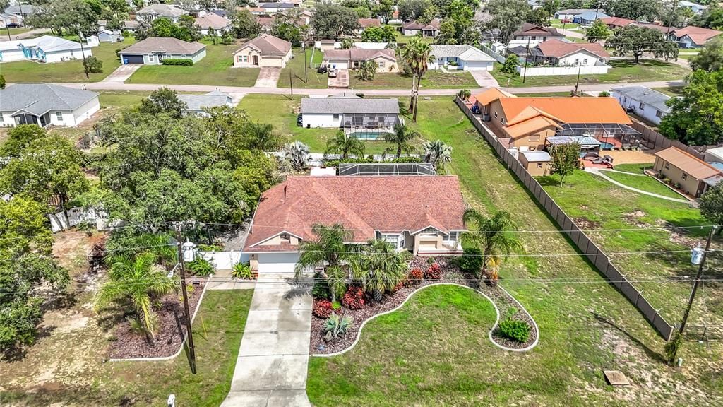 For Sale: $450,000 (3 beds, 2 baths, 1796 Square Feet)