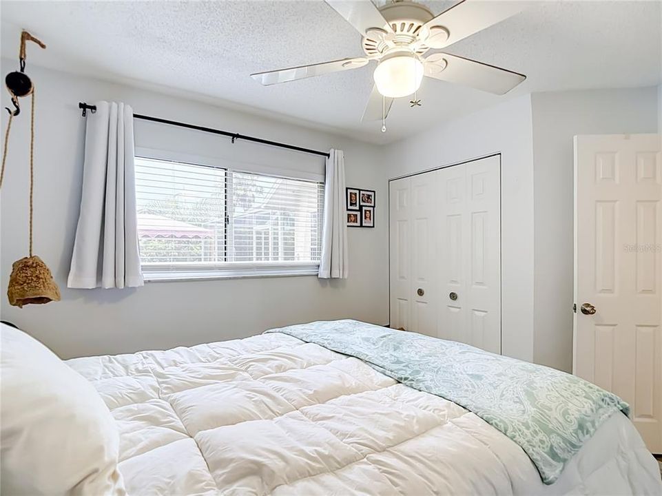 For Sale: $450,000 (3 beds, 2 baths, 1796 Square Feet)