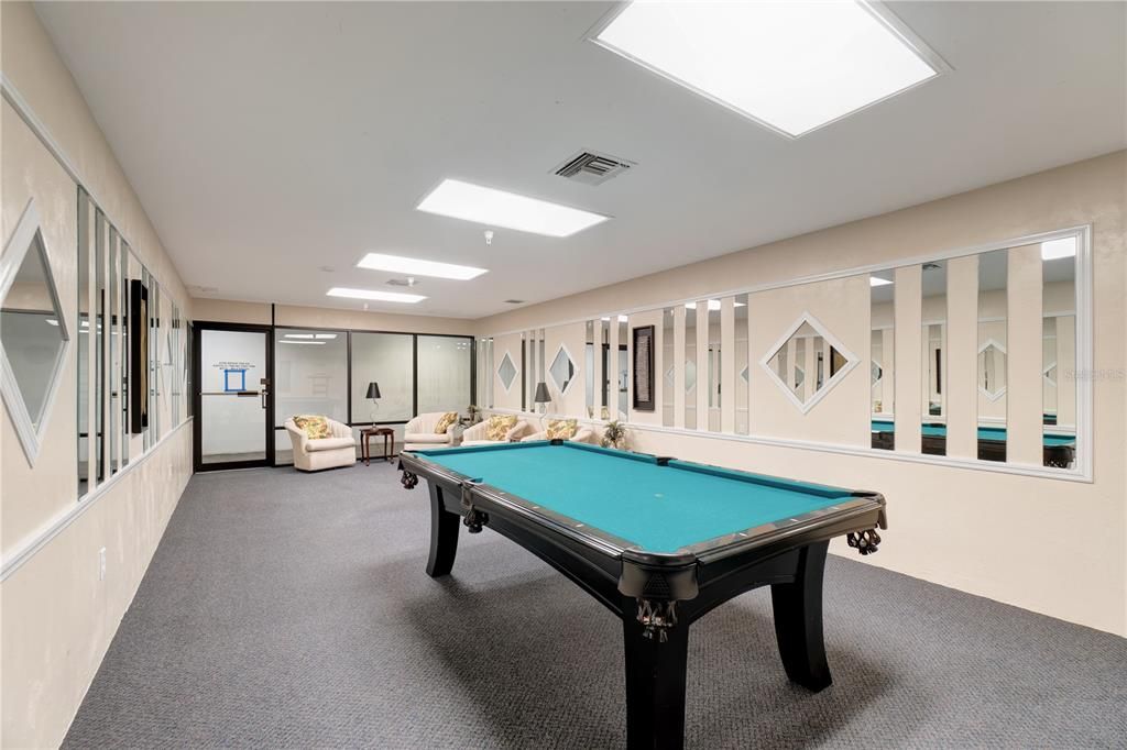 For Sale: $565,000 (2 beds, 2 baths, 1363 Square Feet)