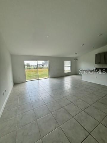 For Rent: $2,000 (4 beds, 3 baths, 2110 Square Feet)