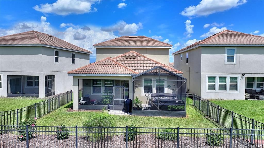 For Sale: $359,000 (3 beds, 2 baths, 1950 Square Feet)