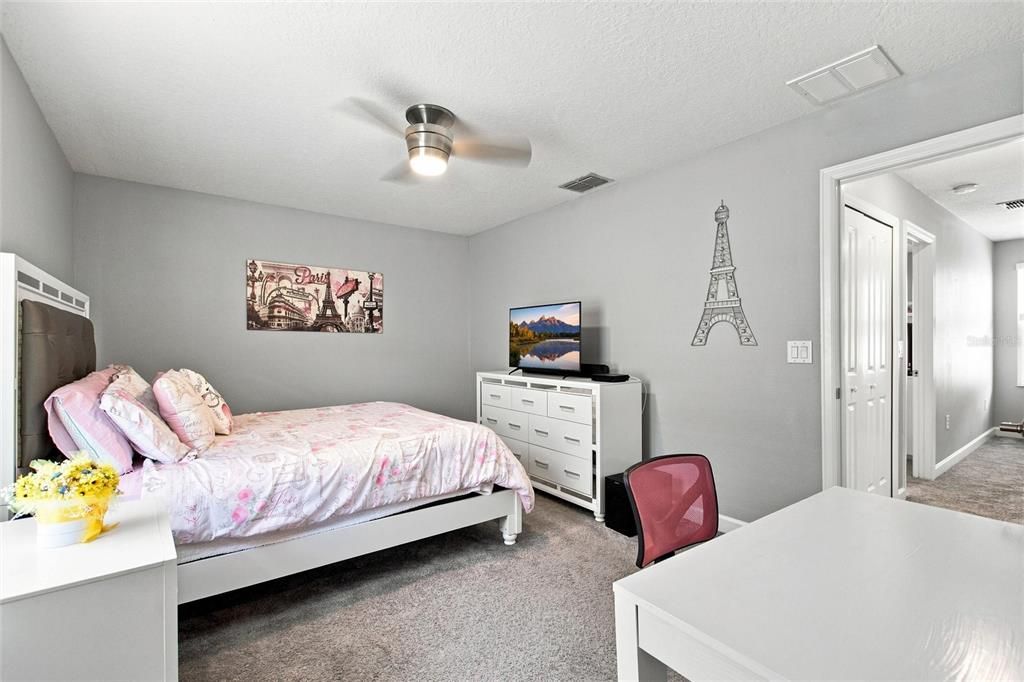 For Sale: $359,000 (3 beds, 2 baths, 1950 Square Feet)