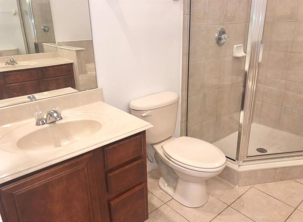 For Rent: $2,999 (4 beds, 2 baths, 2037 Square Feet)