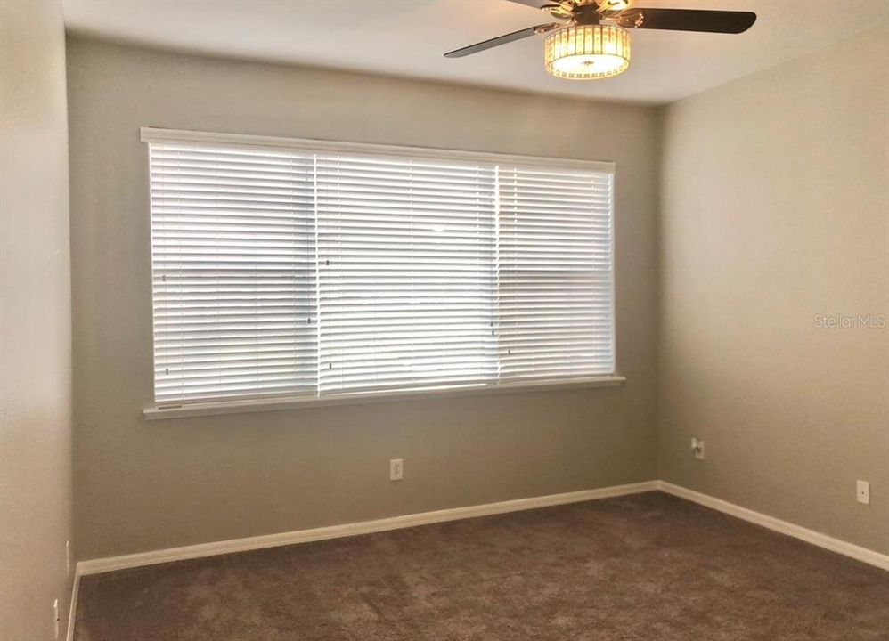 For Rent: $2,999 (4 beds, 2 baths, 2037 Square Feet)