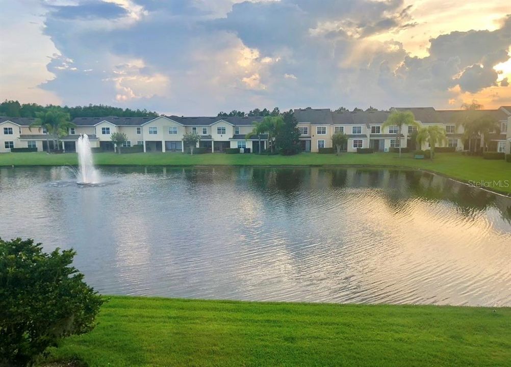 For Rent: $2,999 (4 beds, 2 baths, 2037 Square Feet)