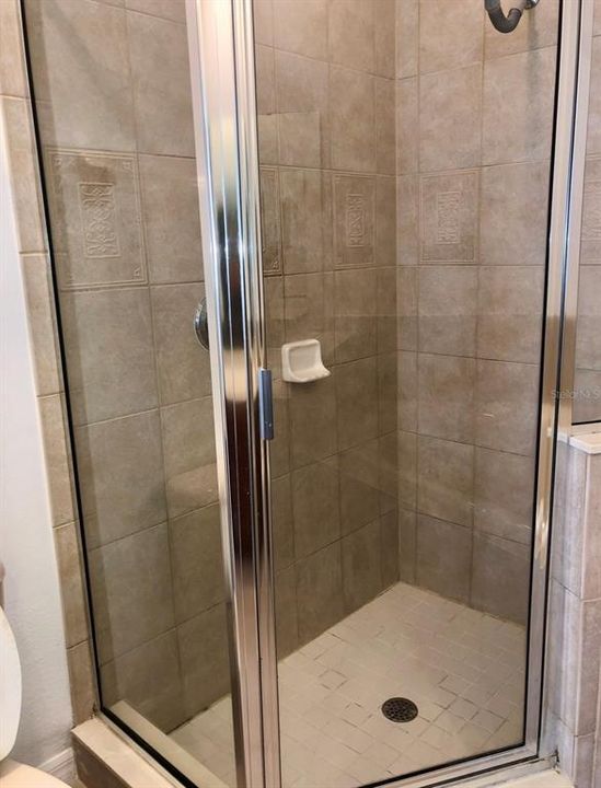 For Rent: $2,999 (4 beds, 2 baths, 2037 Square Feet)