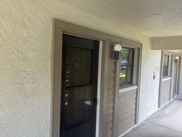 En Venta: $129,000 (2 camas, 2 baños, 940 Pies cuadrados)