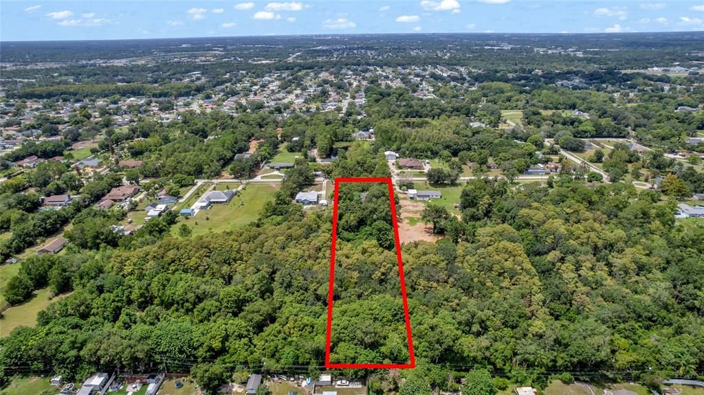 待售: $289,000 (2.34 acres)