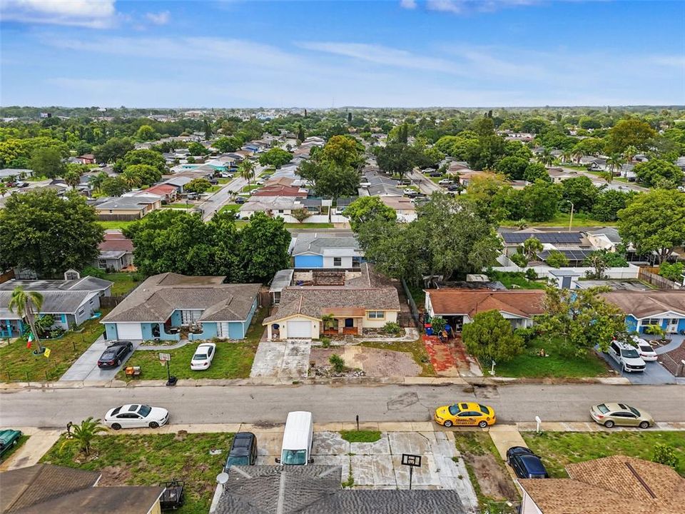 На продажу: $295,000 (3 спален, 2 ванн, 1462 Квадратных фут)