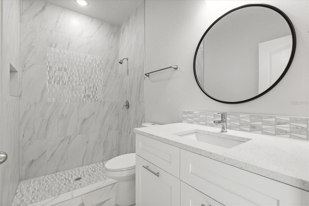 For Sale: $369,000 (3 beds, 3 baths, 1758 Square Feet)