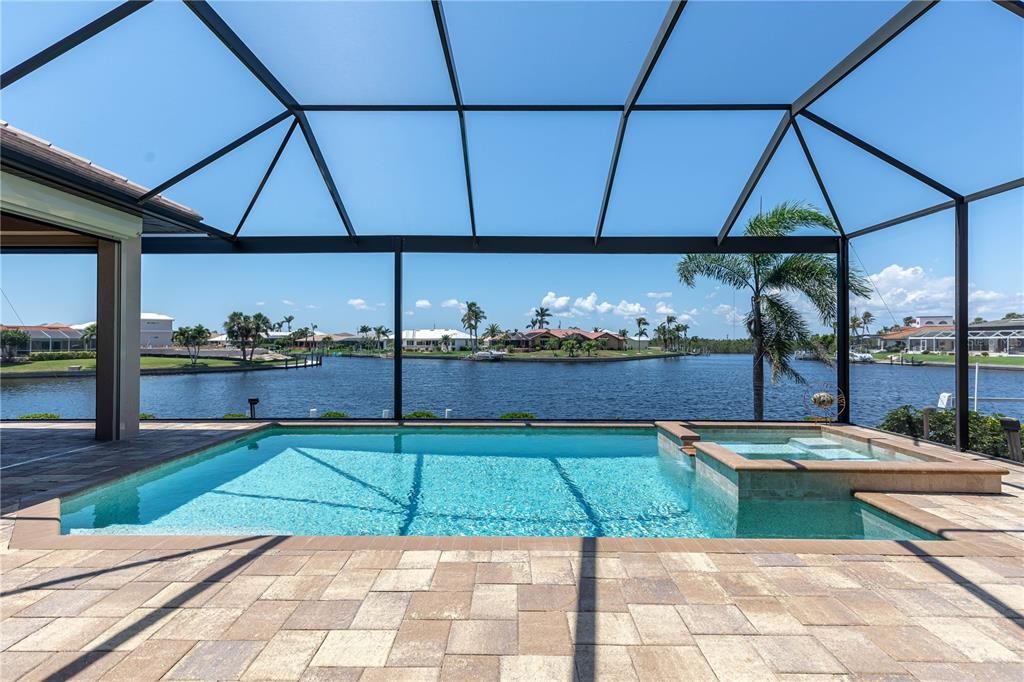 En Venta: $1,185,000 (3 camas, 2 baños, 2417 Pies cuadrados)
