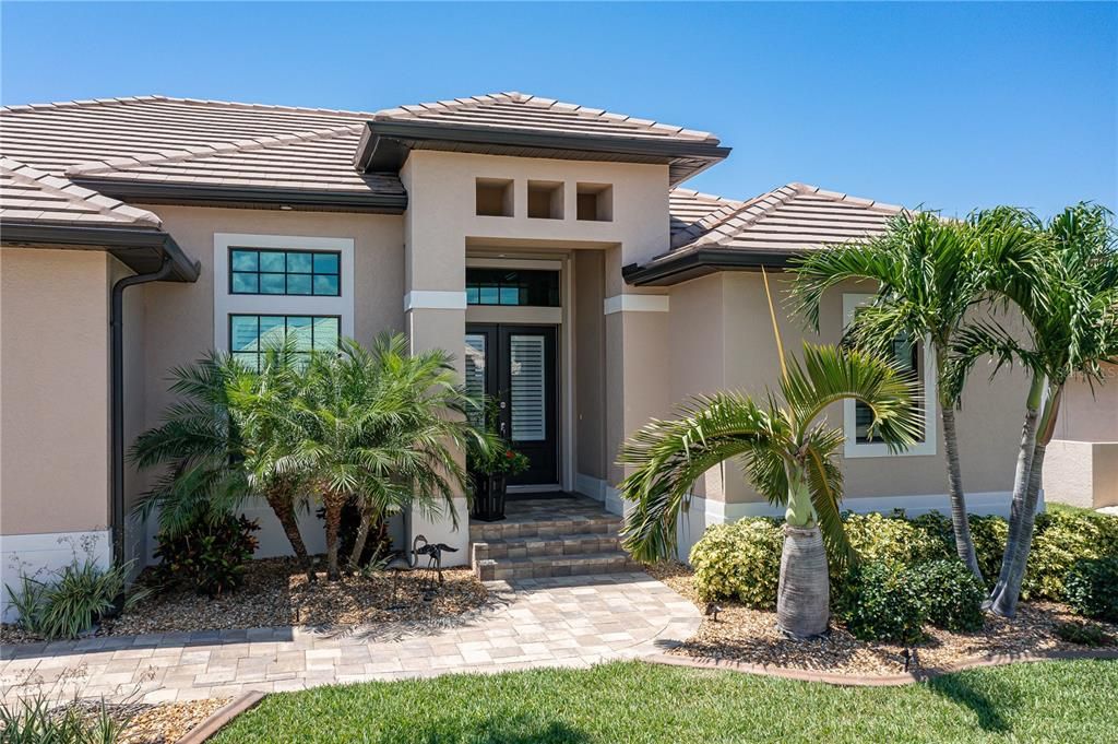 En Venta: $1,185,000 (3 camas, 2 baños, 2417 Pies cuadrados)