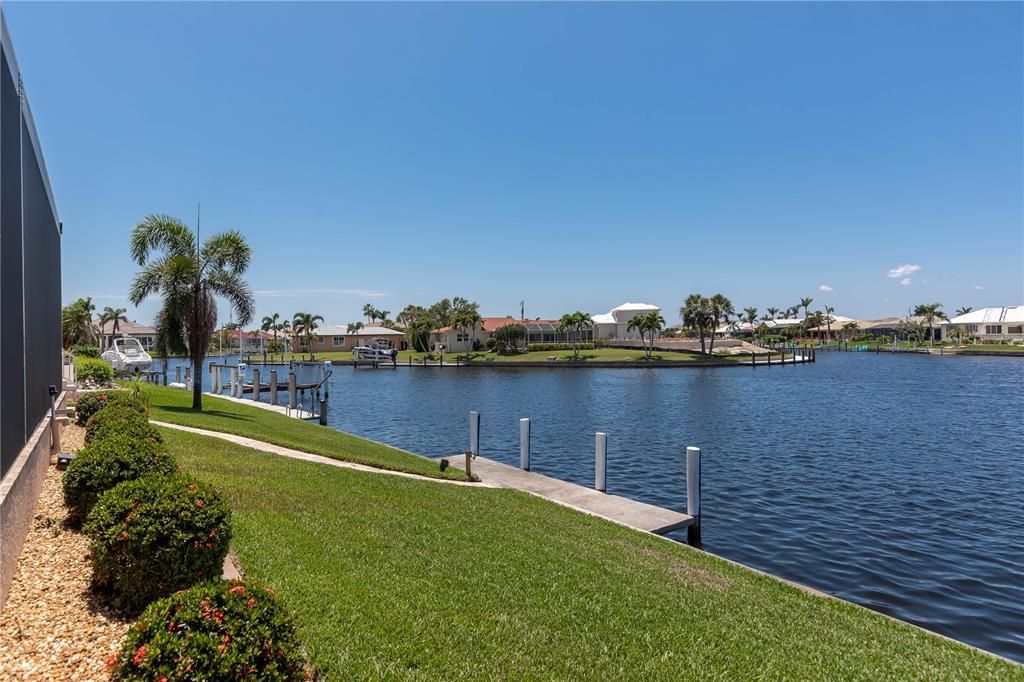 En Venta: $1,185,000 (3 camas, 2 baños, 2417 Pies cuadrados)