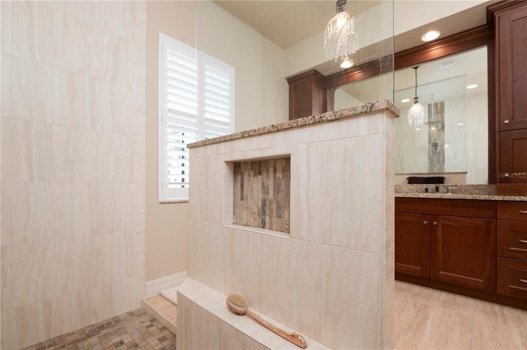 En Venta: $1,185,000 (3 camas, 2 baños, 2417 Pies cuadrados)