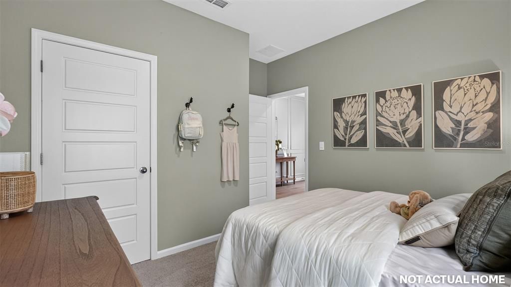 For Sale: $377,875 (4 beds, 2 baths, 1774 Square Feet)