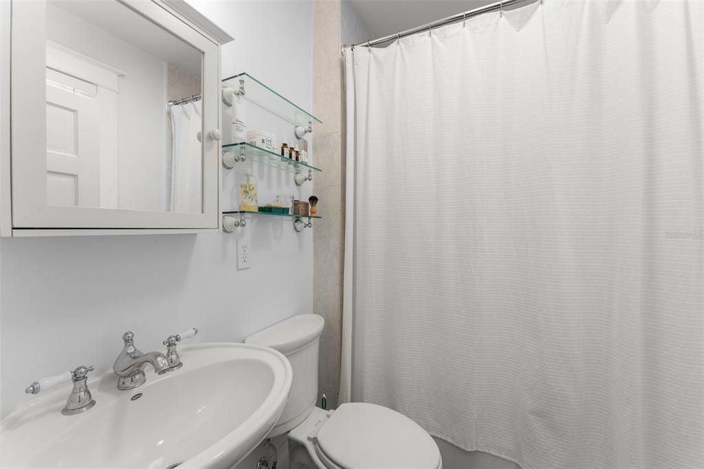 En Venta: $295,000 (1 camas, 1 baños, 780 Pies cuadrados)