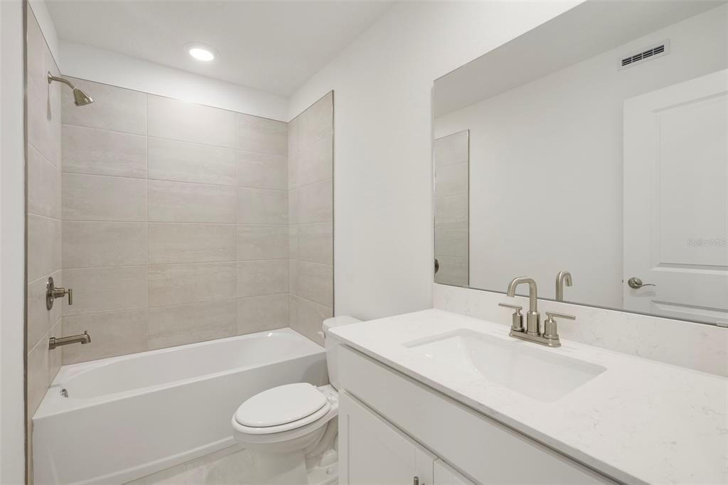 For Sale: $388,990 (3 beds, 2 baths, 1544 Square Feet)