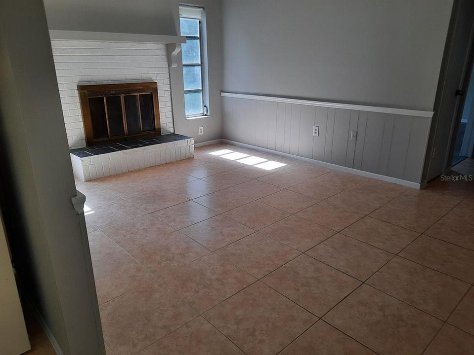 出租: $1,700 (2 贝兹, 2 浴室, 1519 平方英尺)