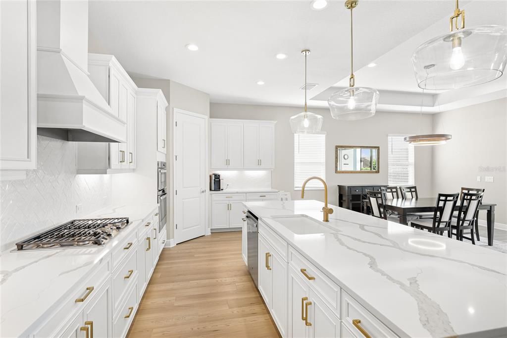 For Sale: $825,000 (4 beds, 3 baths, 2442 Square Feet)