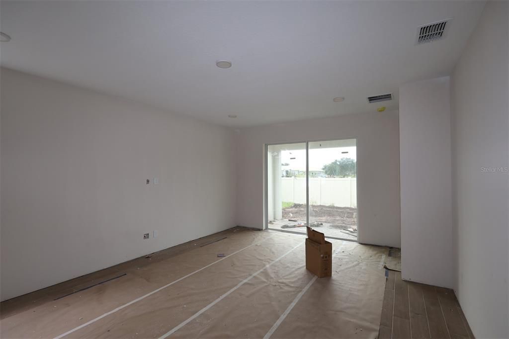 En Venta: $499,990 (4 camas, 3 baños, 2728 Pies cuadrados)