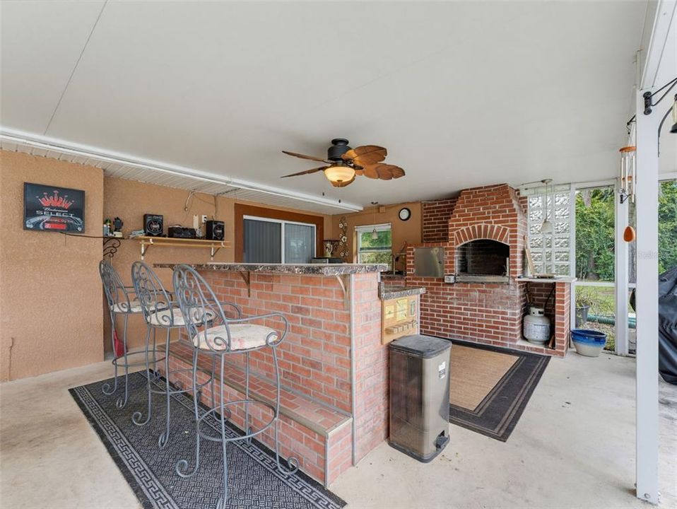 En Venta: $530,000 (3 camas, 2 baños, 1692 Pies cuadrados)