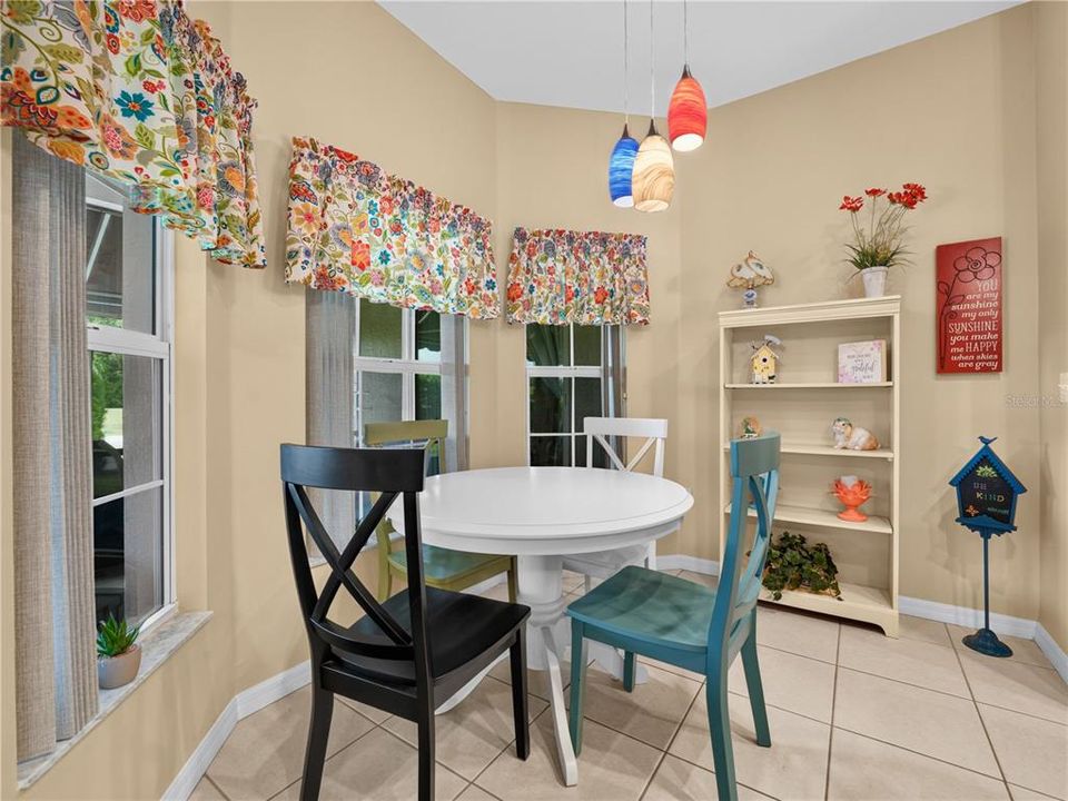 For Sale: $349,000 (3 beds, 2 baths, 2035 Square Feet)