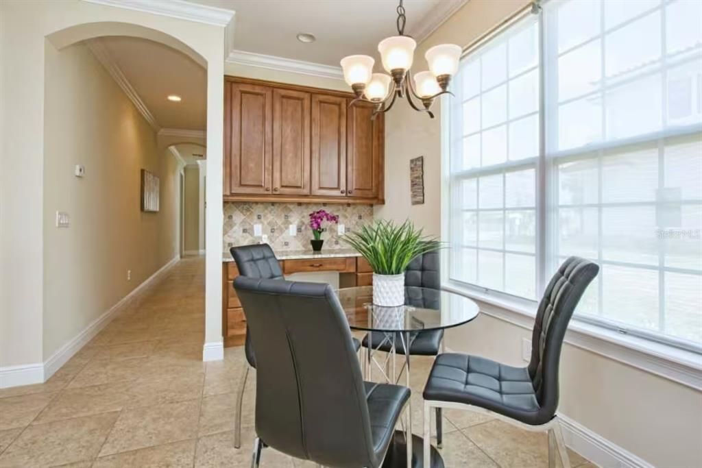 En Venta: $879,900 (5 camas, 5 baños, 3328 Pies cuadrados)