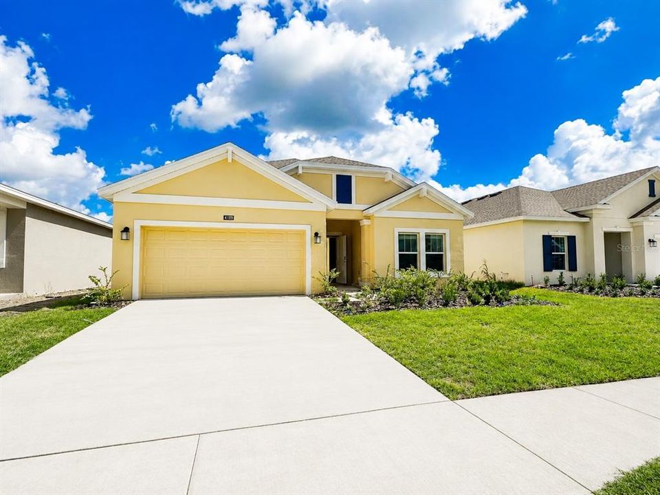 For Rent: $2,299 (4 beds, 2 baths, 1843 Square Feet)