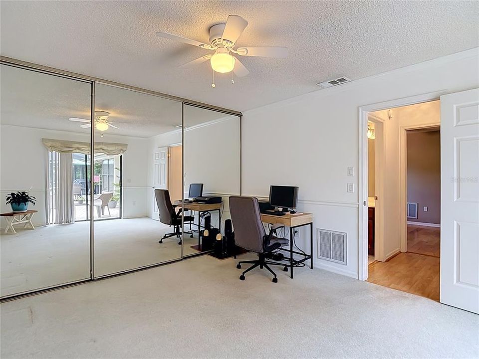 Active With Contract: $355,000 (3 beds, 2 baths, 1832 Square Feet)