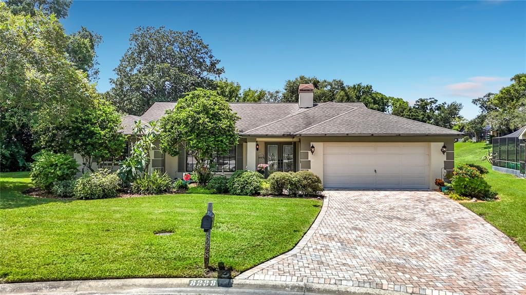 Active With Contract: $355,000 (3 beds, 2 baths, 1832 Square Feet)