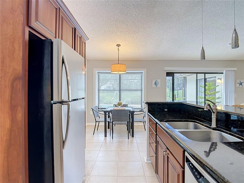 Active With Contract: $355,000 (3 beds, 2 baths, 1832 Square Feet)