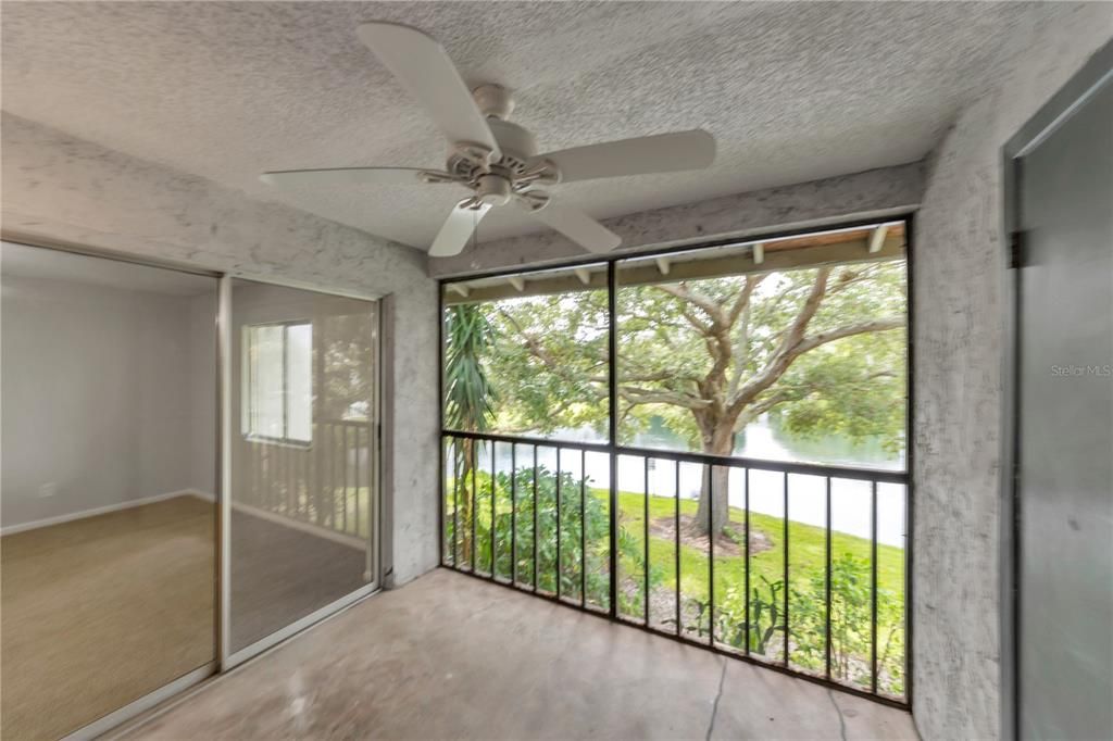 For Sale: $175,000 (2 beds, 2 baths, 960 Square Feet)