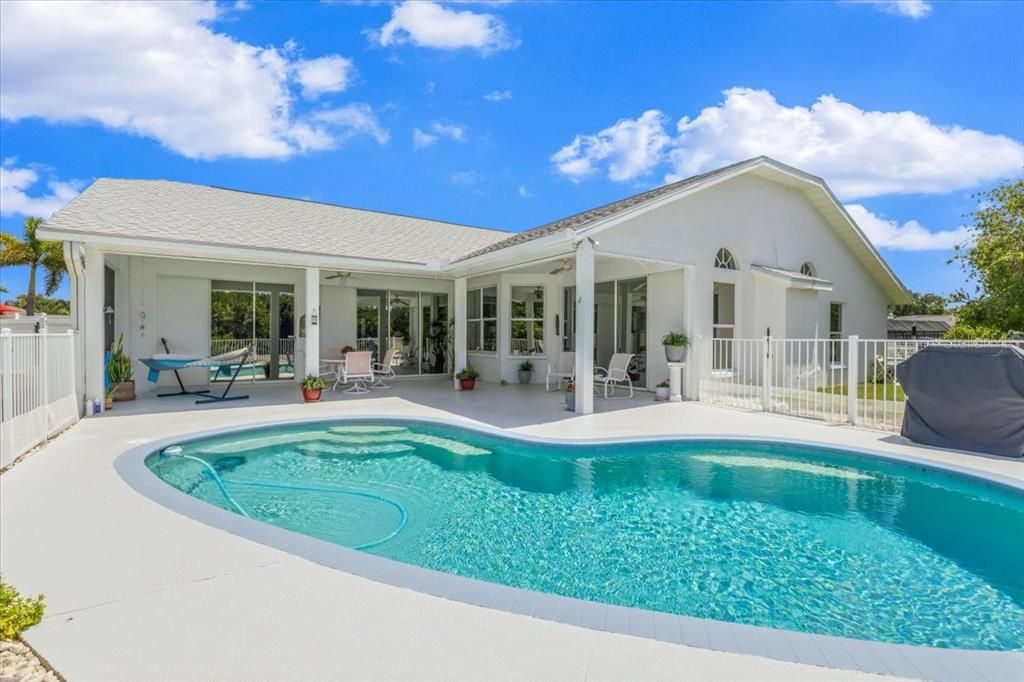 En Venta: $659,000 (3 camas, 2 baños, 2140 Pies cuadrados)