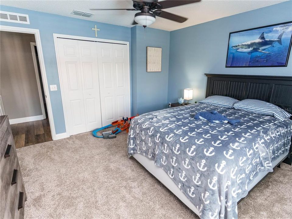 En Venta: $469,000 (4 camas, 2 baños, 2789 Pies cuadrados)