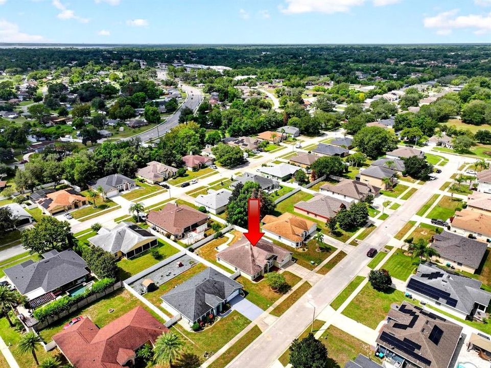 For Sale: $369,000 (3 beds, 2 baths, 2122 Square Feet)
